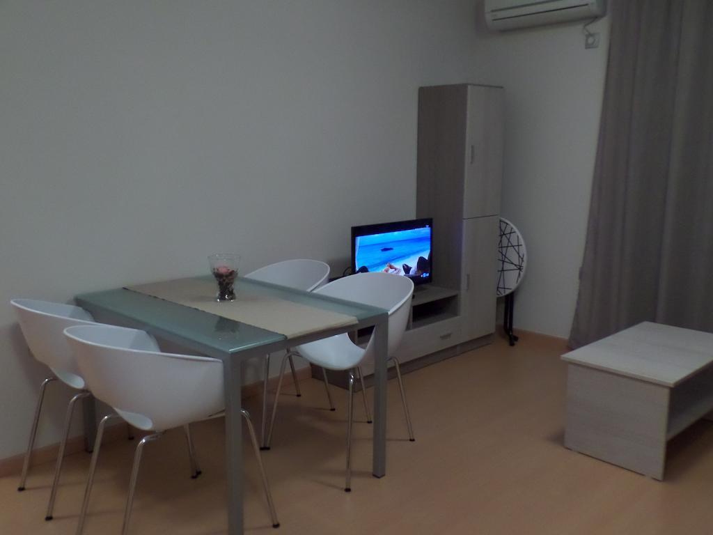 Apartamentos Begastri Cehegín الغرفة الصورة